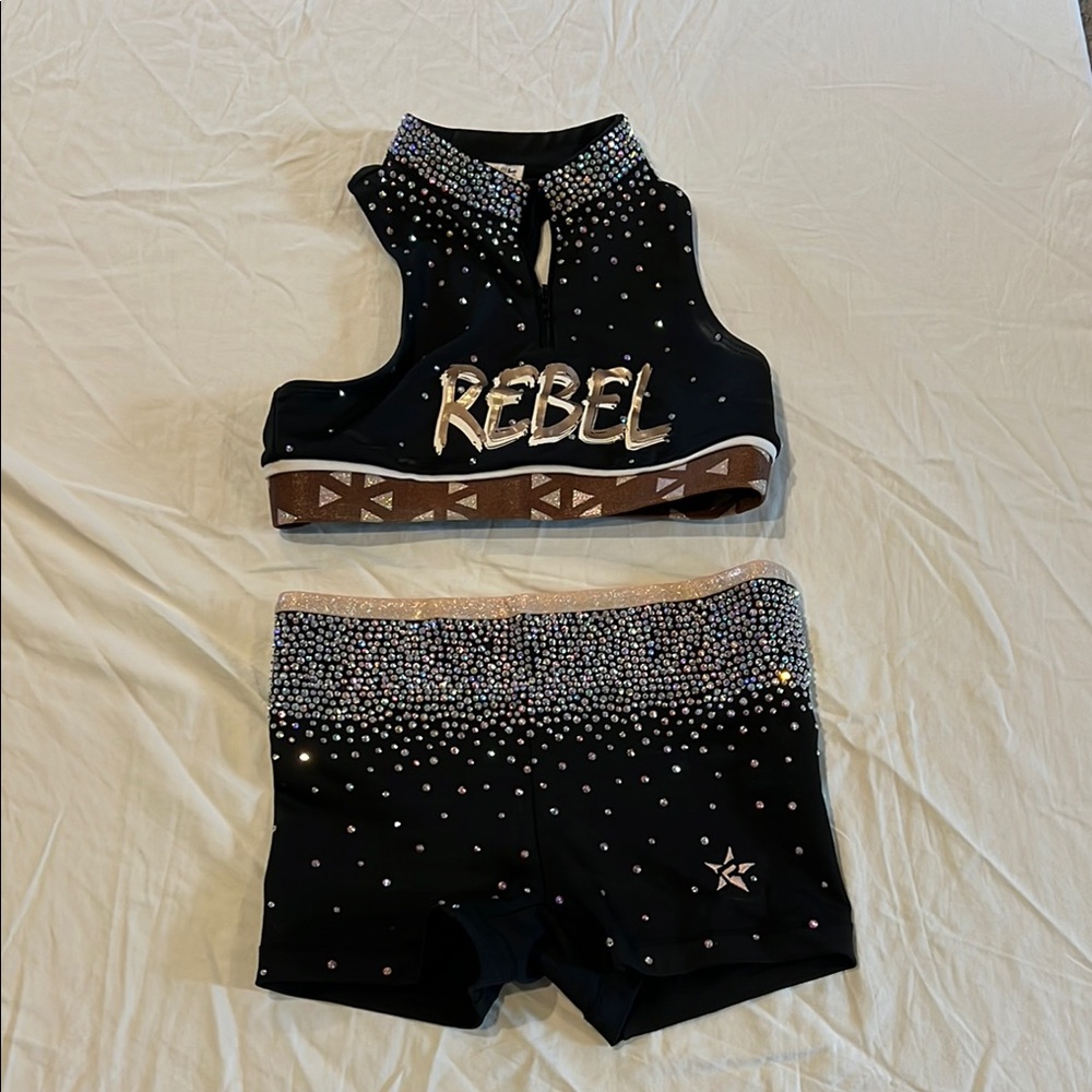 Rebel Athletic Set
